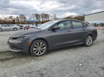  Salvage Chrysler 200