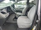 Toyota Sienna Le Image 10