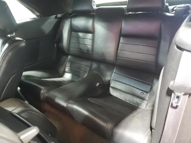 Ford Mustang Image 6