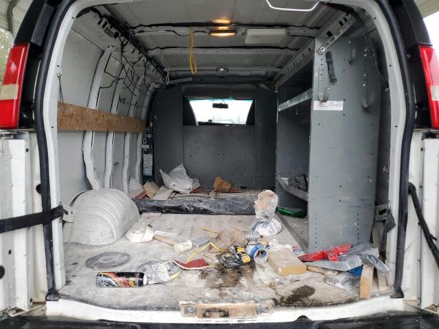 Chevrolet Express Image 11