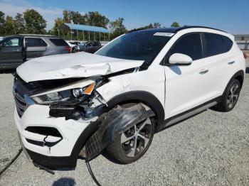  Salvage Hyundai TUCSON