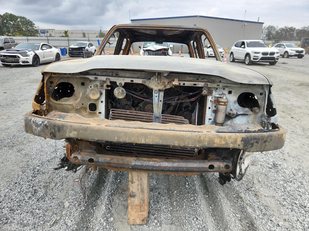 Toyota Tacoma Double Cab Image 4