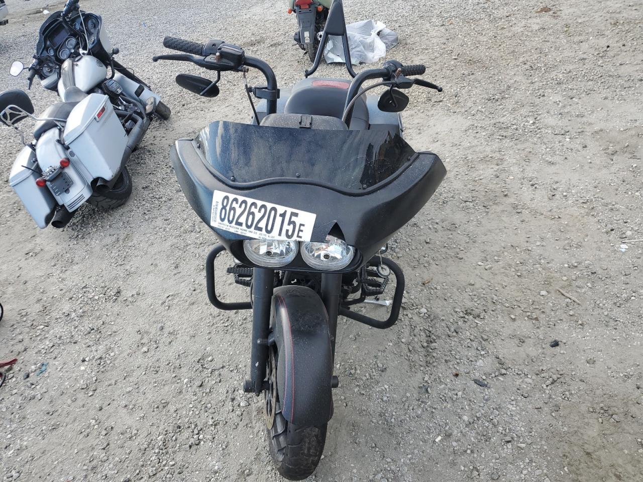 Harley-Davidson Fl Road Glide Custom Image 3