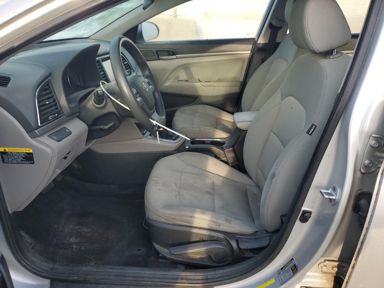 Hyundai ELANTRA Se Image 5