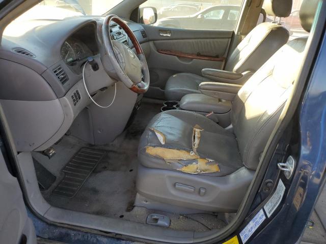 Toyota Sienna Xle Image 6