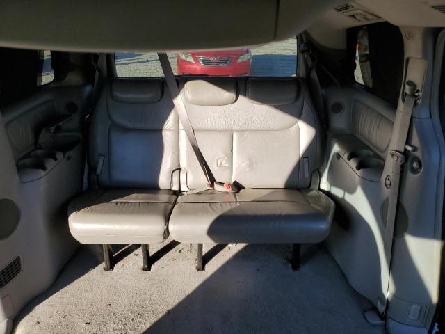 Toyota Sienna Xle Image 10