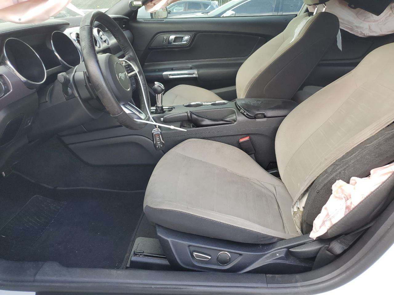 Ford Mustang Gt Image 7