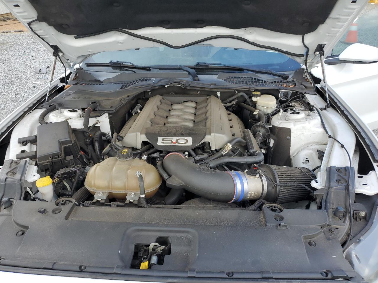 Ford Mustang Gt Image 9