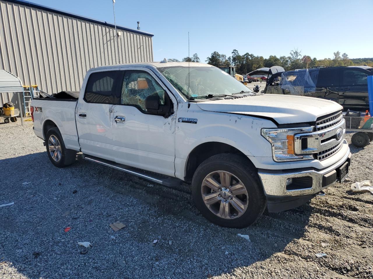 Ford F-150 Supercrew Image 4