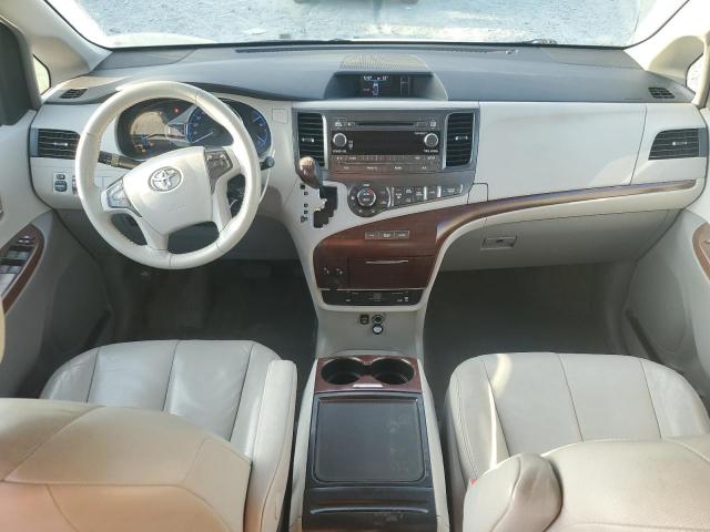 Toyota Sienna Xle Image 13