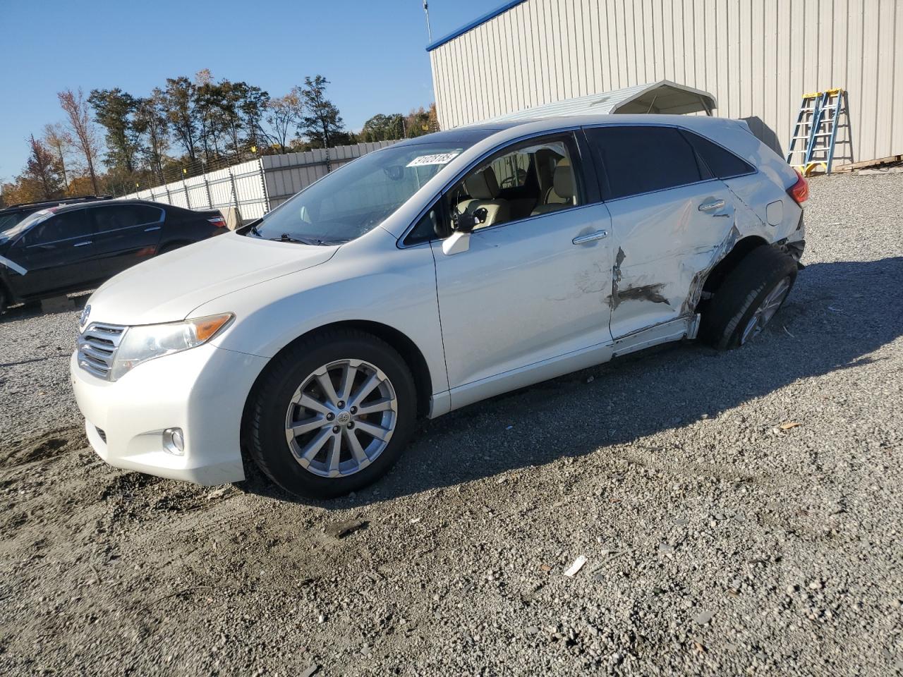 Toyota Venza Image 1