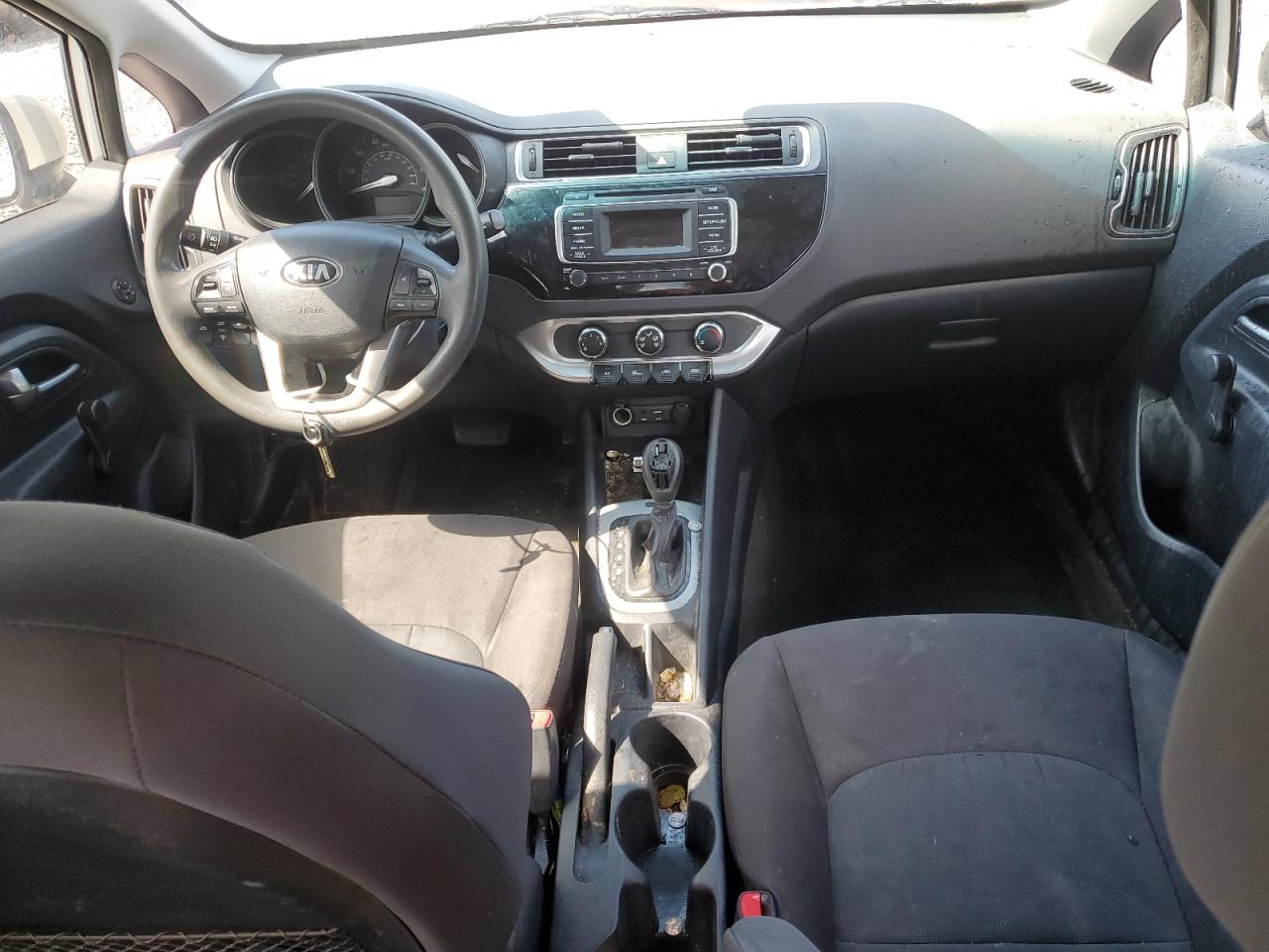 Kia Rio Lx Image 8