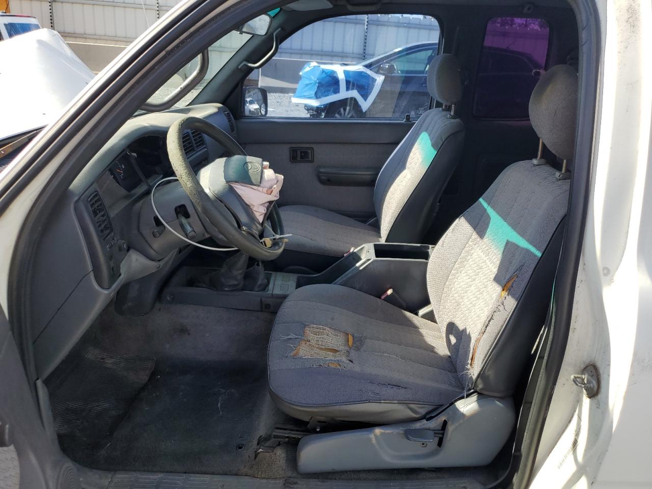 Toyota Tacoma Xtracab Image 4