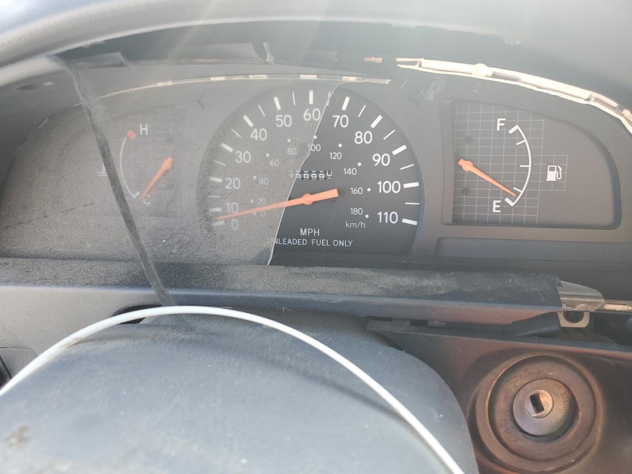 Toyota Tacoma Xtracab Image 8