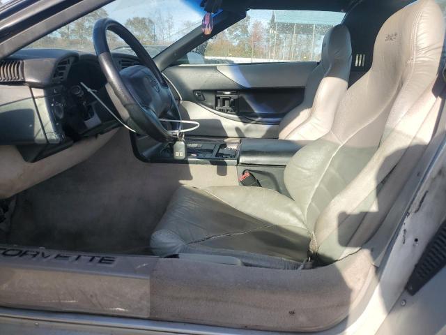 Chevrolet Corvette Image 10