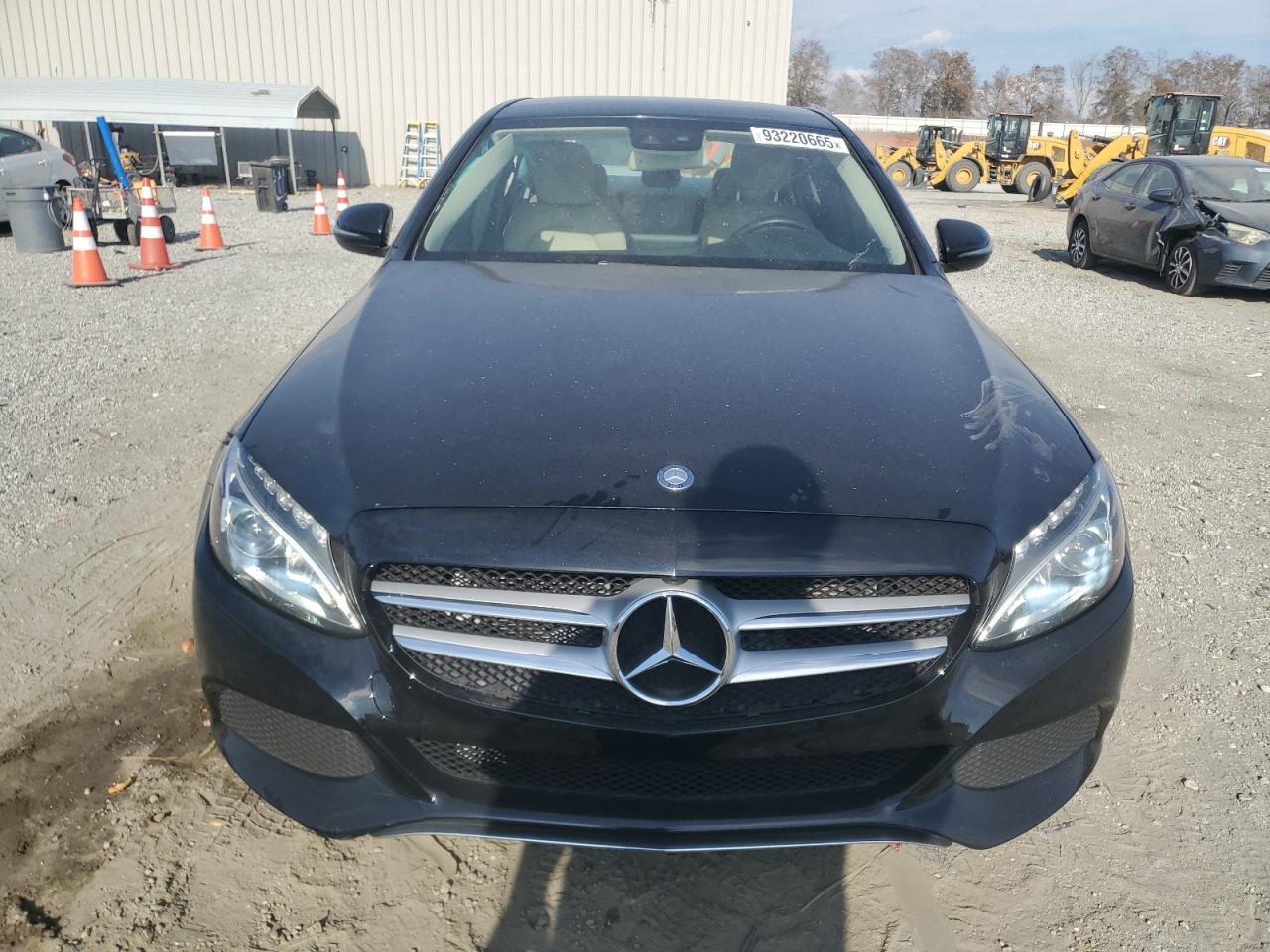 Mercedes-Benz C-Class 300 Image 8