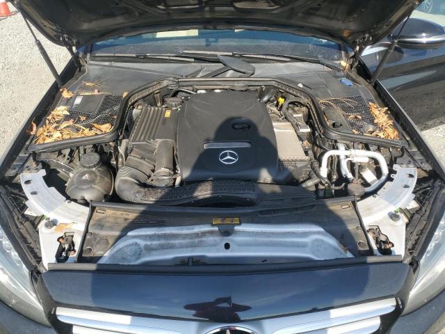 Mercedes-Benz C-Class 300 Image 12