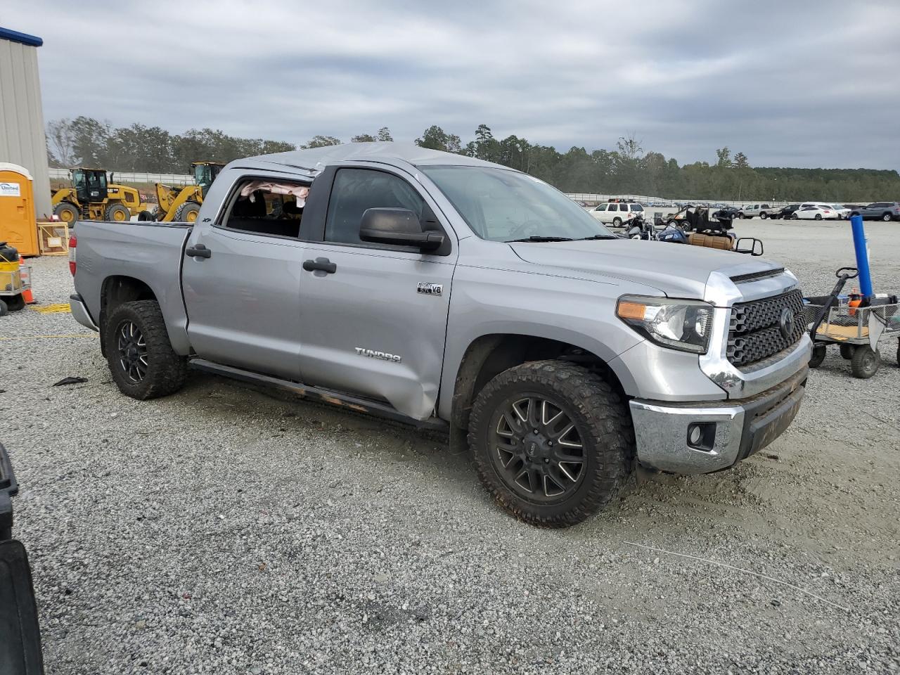 Toyota Tundra Crewmax Sr5 Image 4