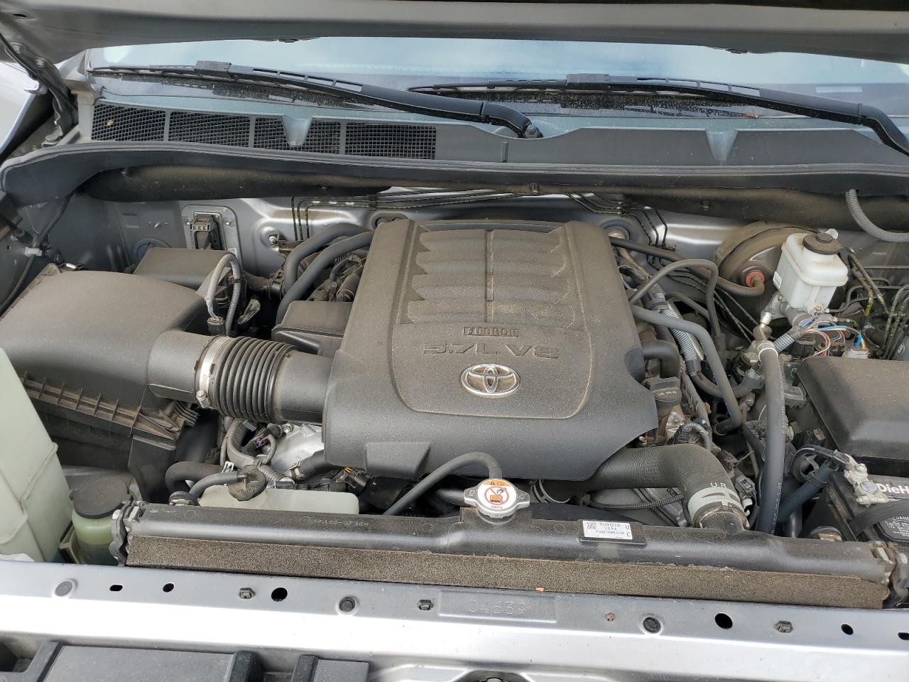 Toyota Tundra Crewmax Sr5 Image 10