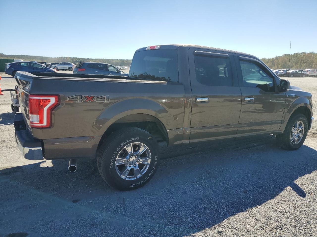 Ford F-150 Supercrew Image 3