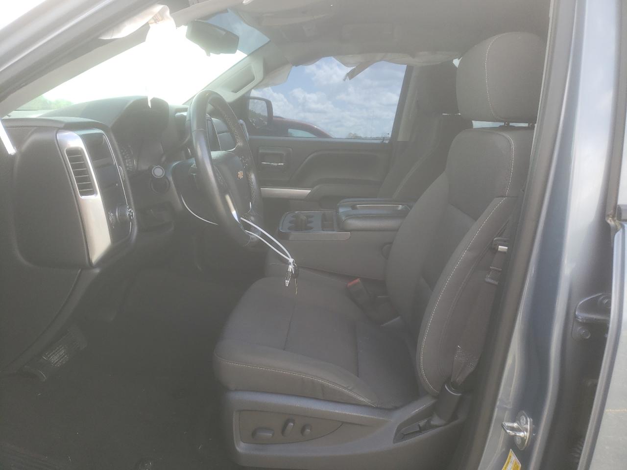 Chevrolet Silverado C1500 Lt Image 10