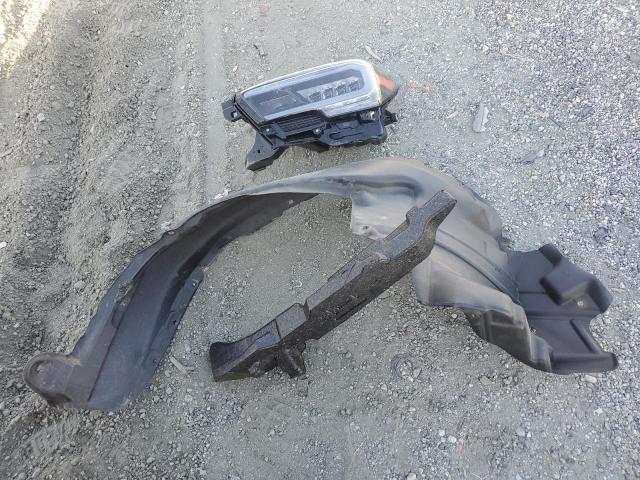 Toyota Tacoma Double Cab Image 13