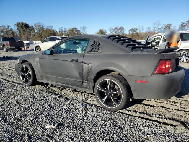 Ford Mustang Image 9