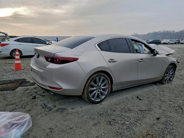 Mazda 3 Preferred Image 5