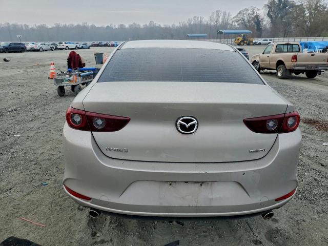 Mazda 3 Preferred Image 7