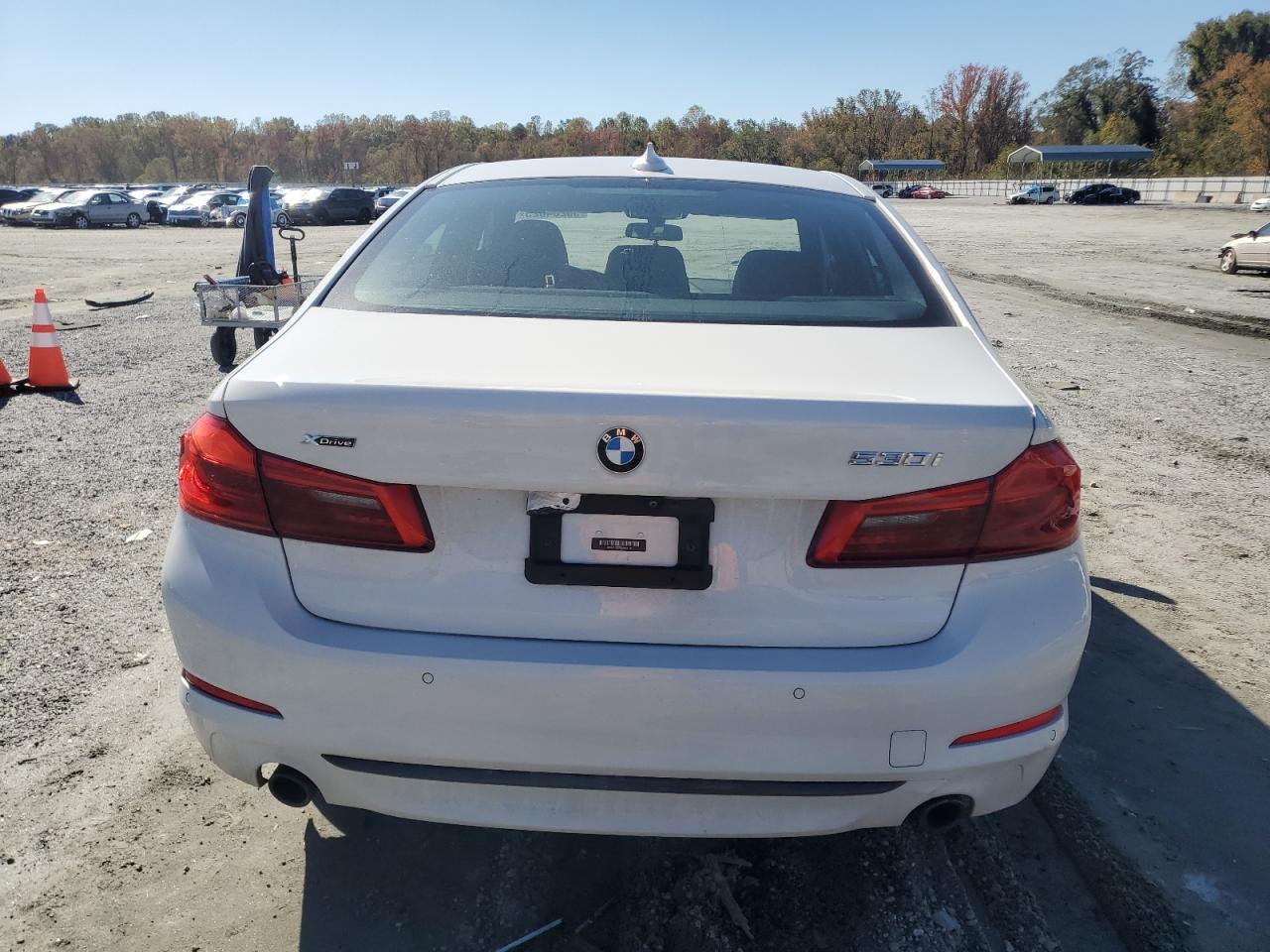 BMW 5 Series Xi Image 4