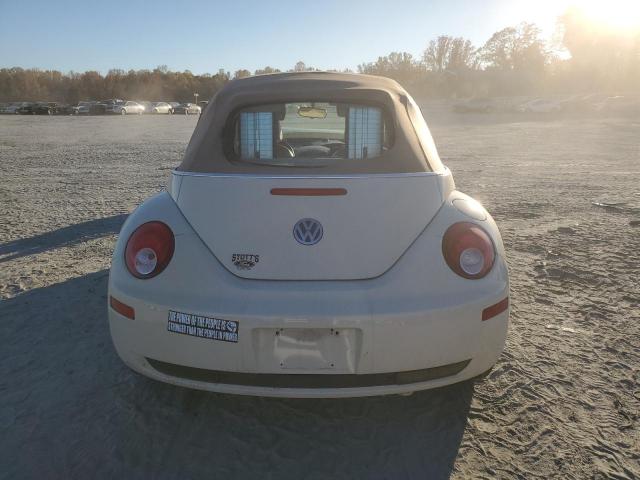 Volkswagen Beetle Convertible Option Package 1 Image 4