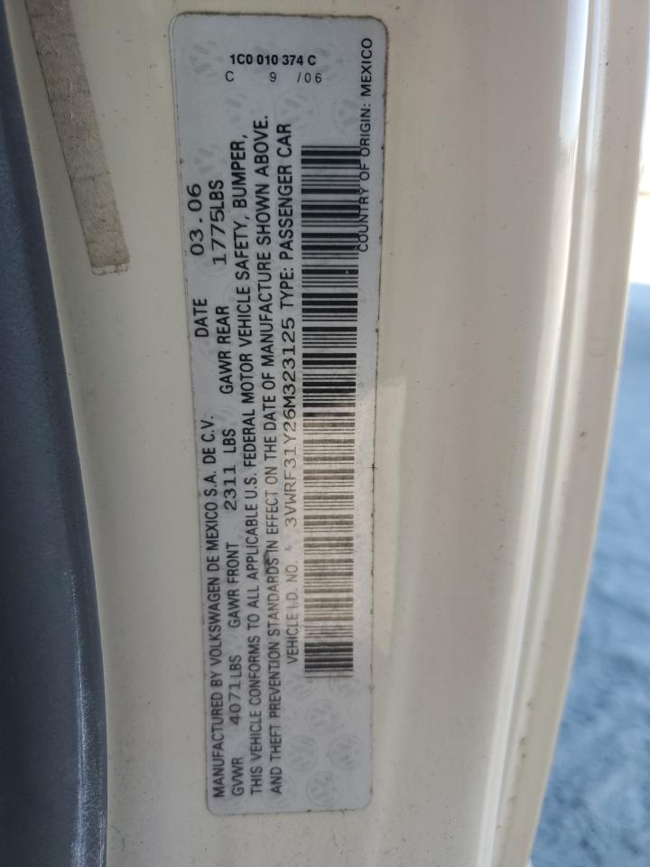 Volkswagen Beetle Convertible Option Package 1 Image 5