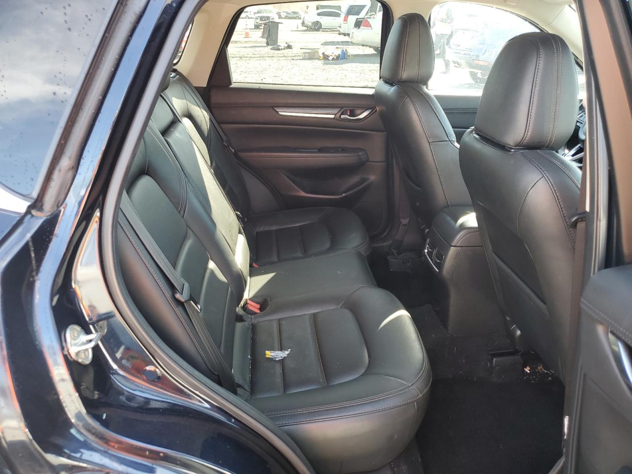 Mazda Cx Premium Image 2