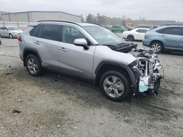 Toyota RAV4 Xle Image 8