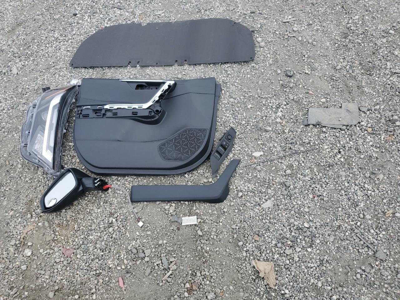 Toyota RAV4 Xle Image 5