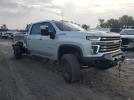 Chevrolet Silverado K3500 High Country Image 5