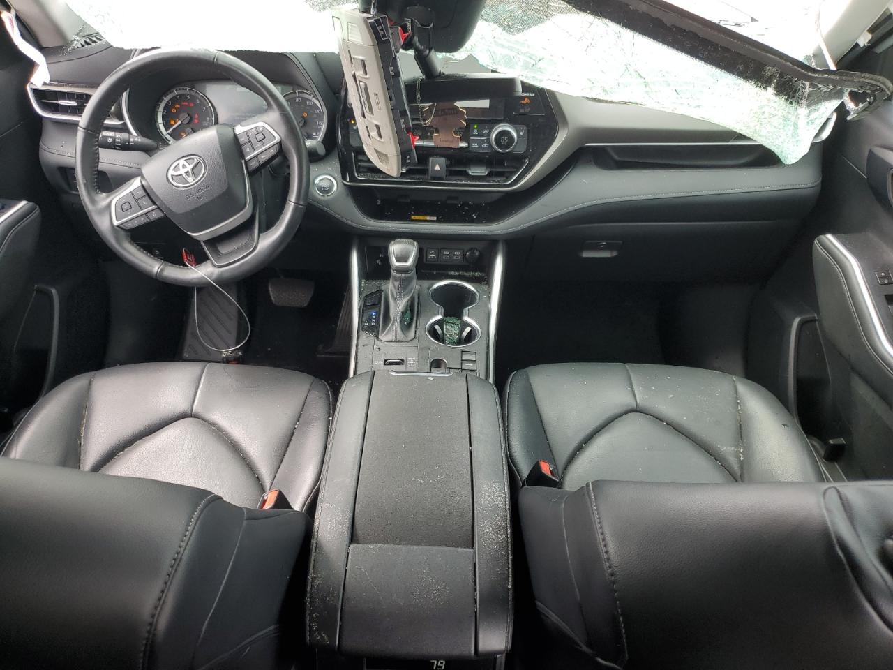 Toyota Highlander L Image 11