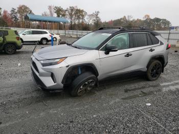  Salvage Toyota RAV4