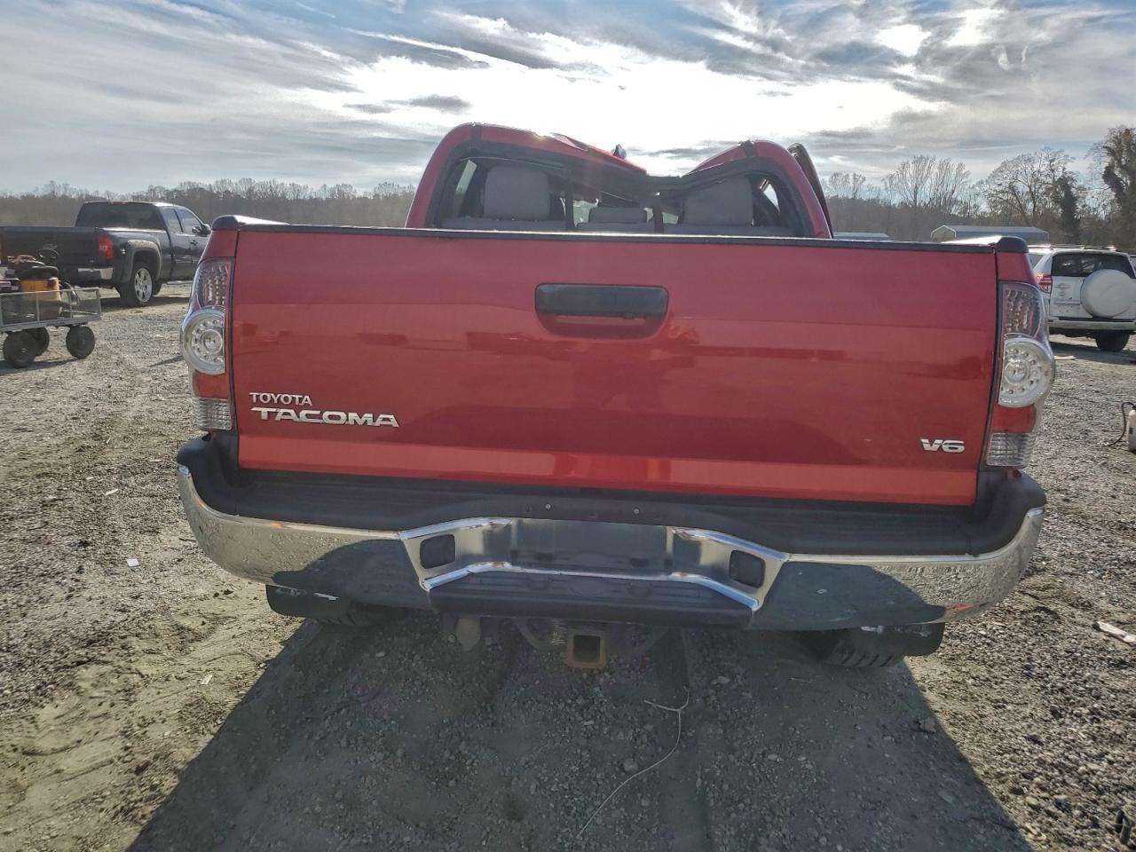 Toyota Tacoma Double Cab Image 5