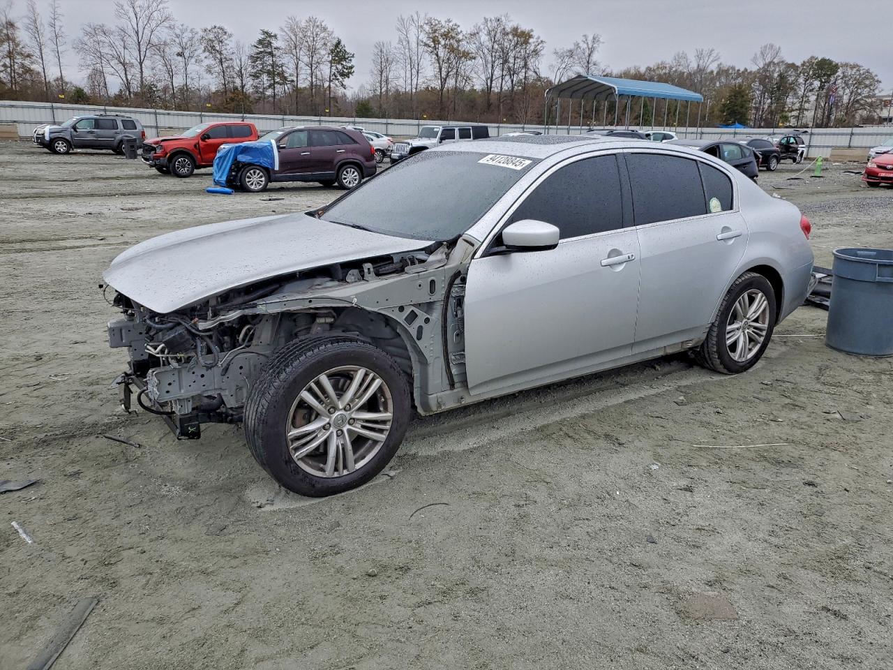 INFINITI G37 Image 1