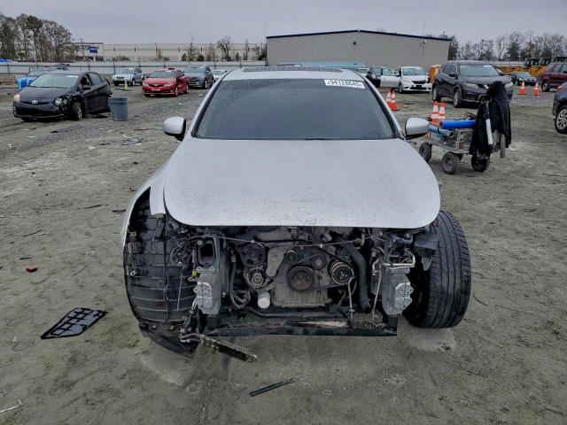 INFINITI G37 Image 3