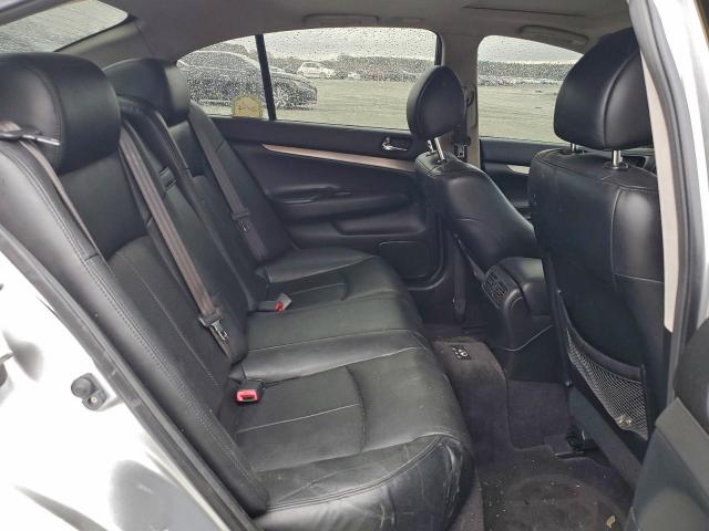 INFINITI G37 Image 13