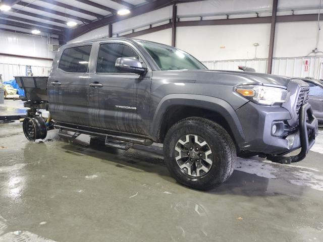Toyota Tacoma Double Cab Image 2
