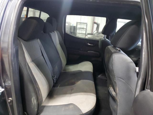 Toyota Tacoma Double Cab Image 7