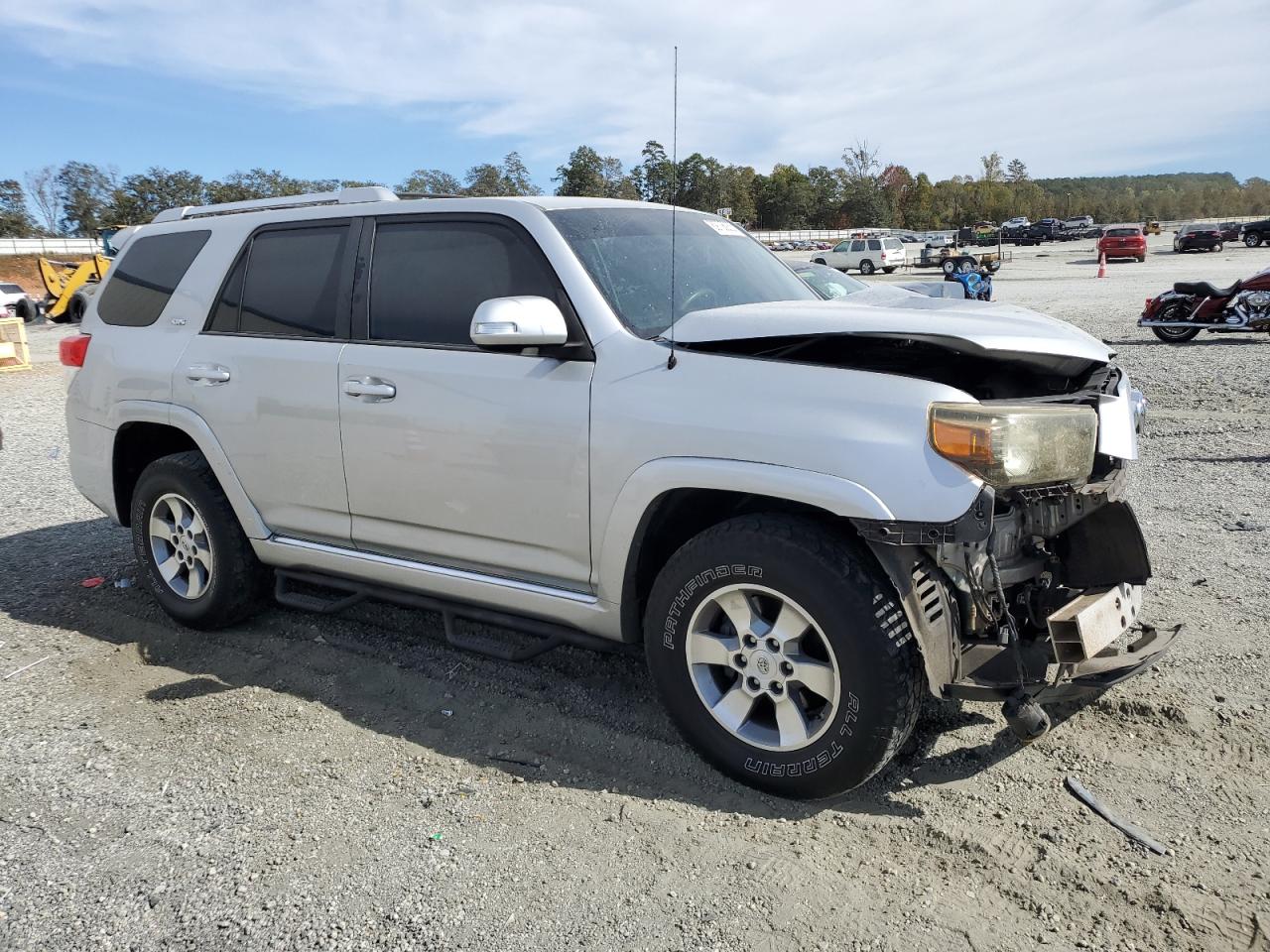 Toyota 4Runner Sr5 Image 3
