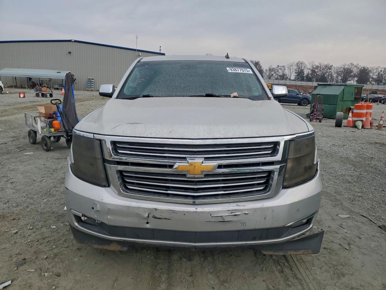 Chevrolet Suburban C1500 Ltz Image 6