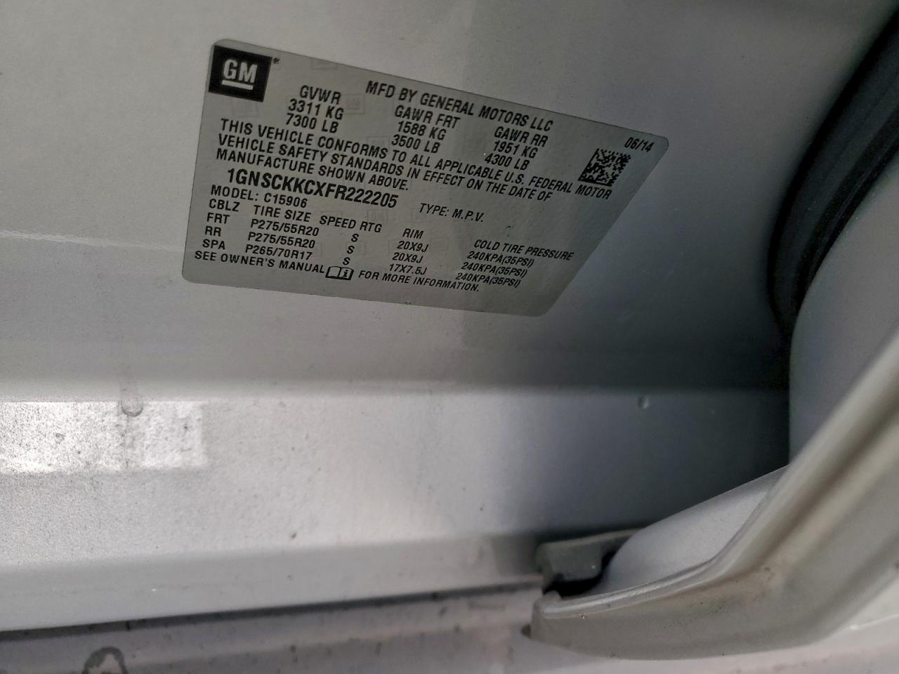 Chevrolet Suburban C1500 Ltz Image 11