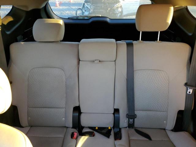 Hyundai SANTA FE Image 10