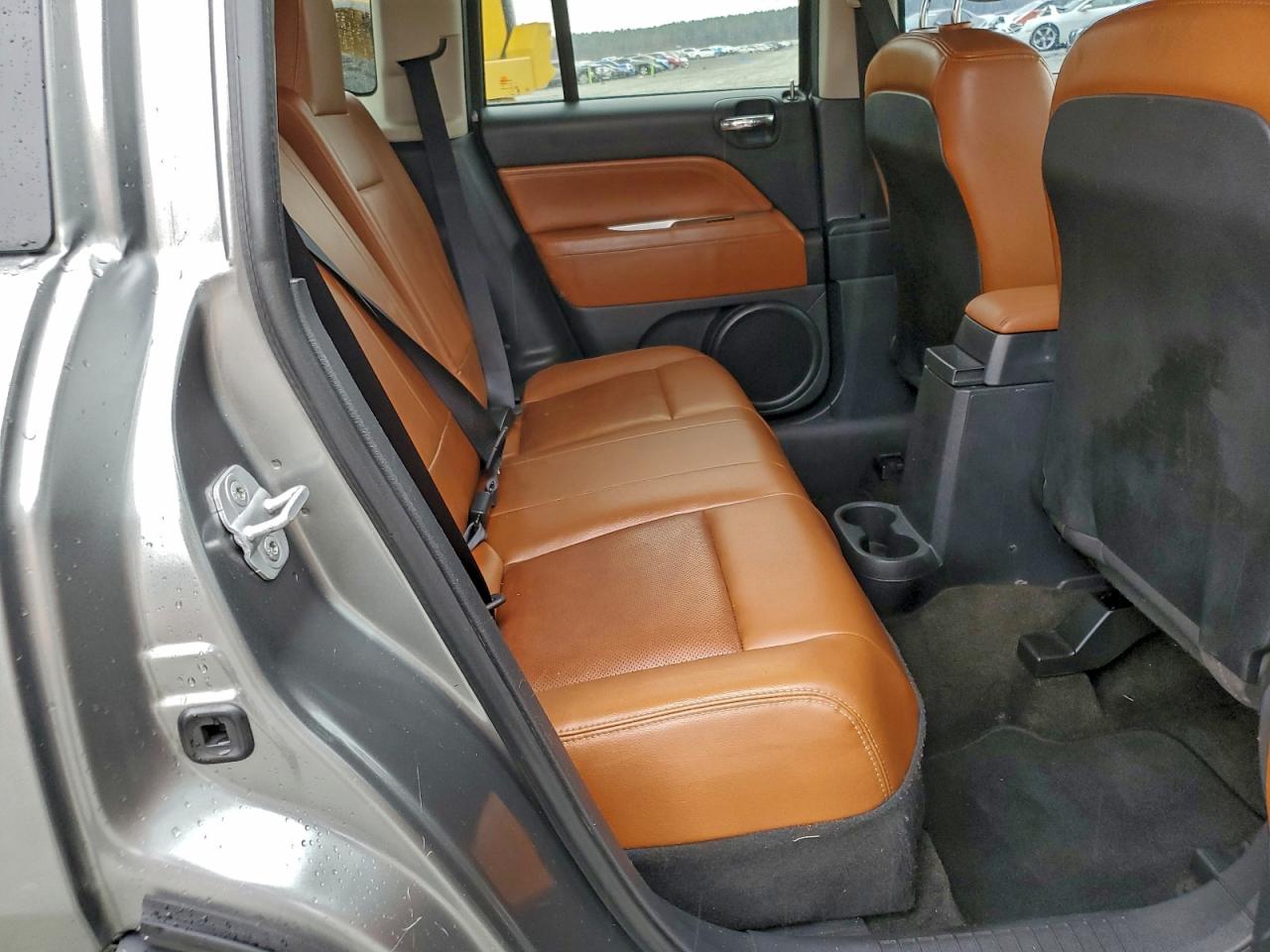 Jeep Compass Limited Image 11