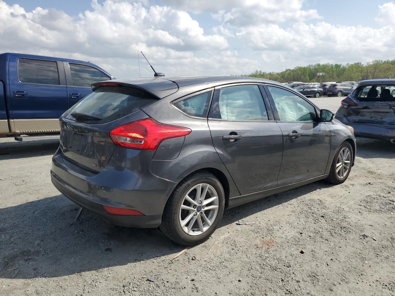 Ford Focus Se Image 2